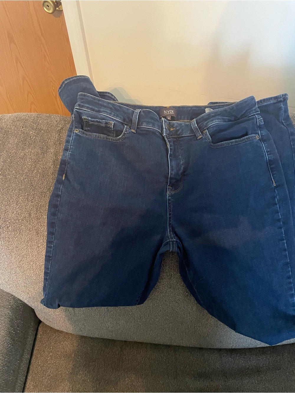 NYDJ Women's Marilyn Straight Jeans Size 14